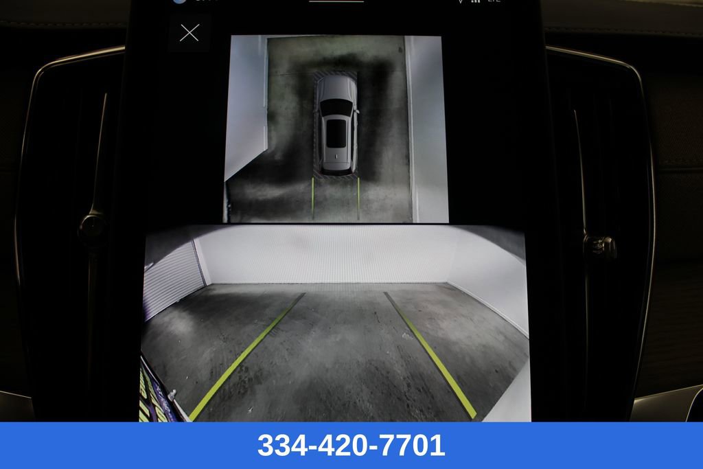 New 2026 Volvo XC90 B6 Plus w/ Protection Package image 13