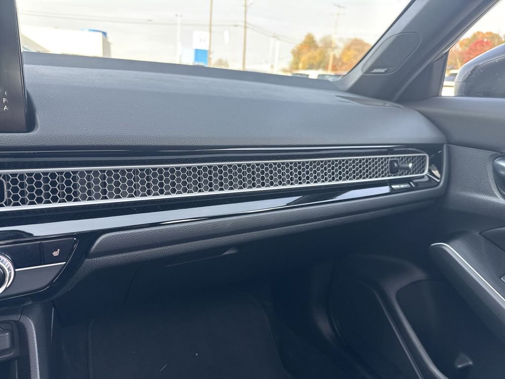 Used 2025 Honda Civic Sport Touring image 13
