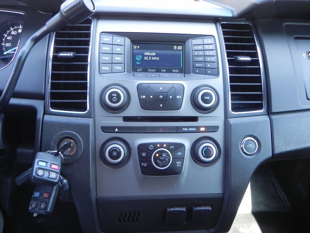 Used 2018 Ford Taurus Police Interceptor image 13