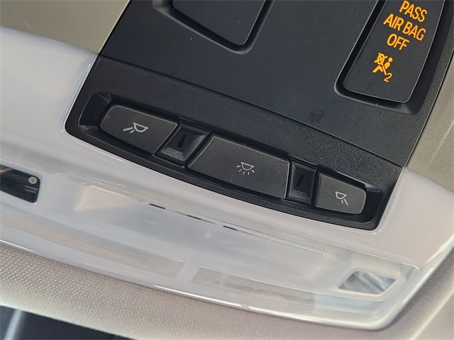 Used 2017 BMW 320i Sedan image 23