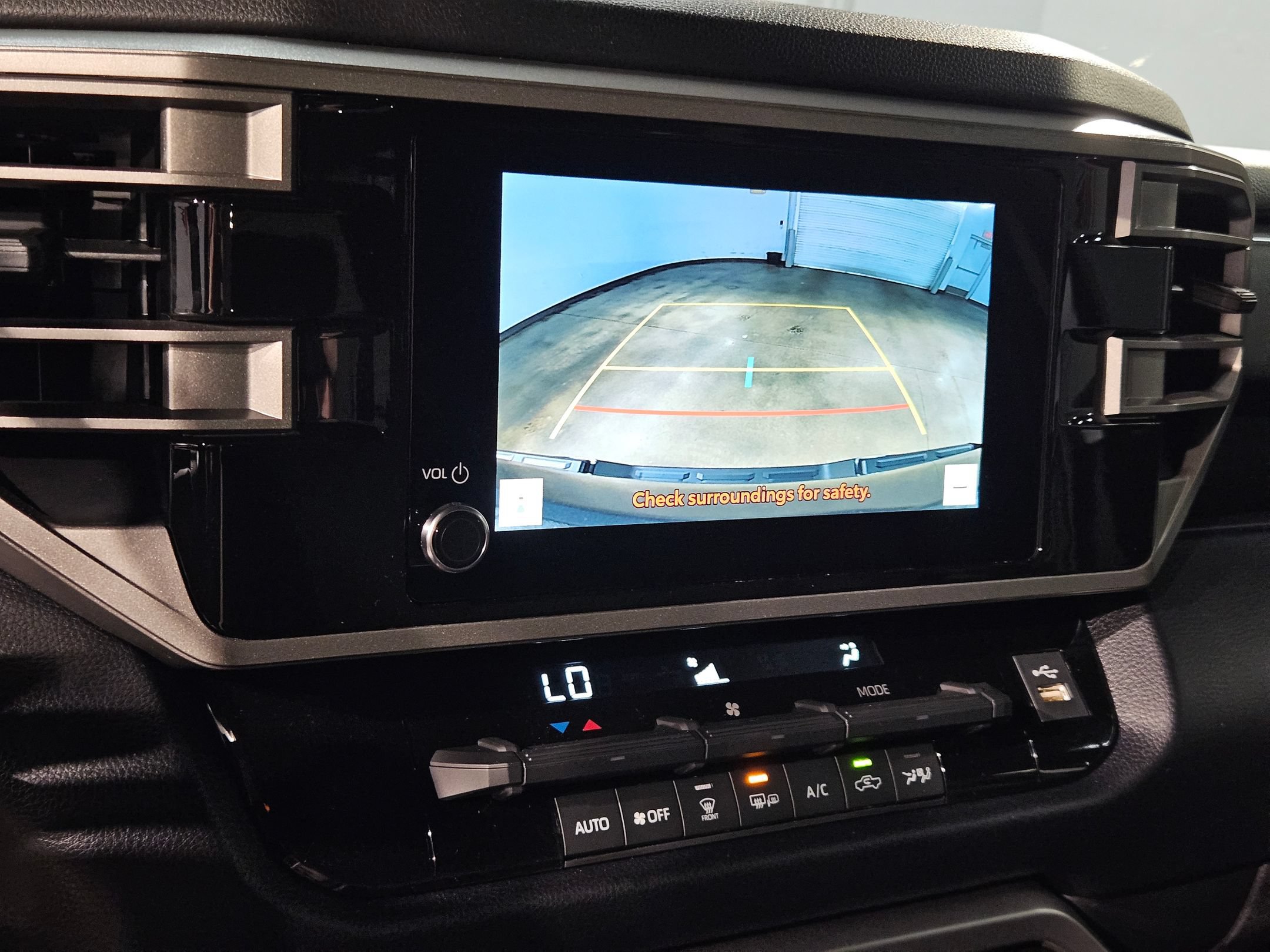 New 2026 Toyota Tundra SR5 AWD/4WD image 17