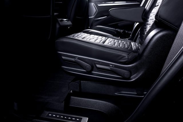 Used 2025 Cadillac Escalade V image 48