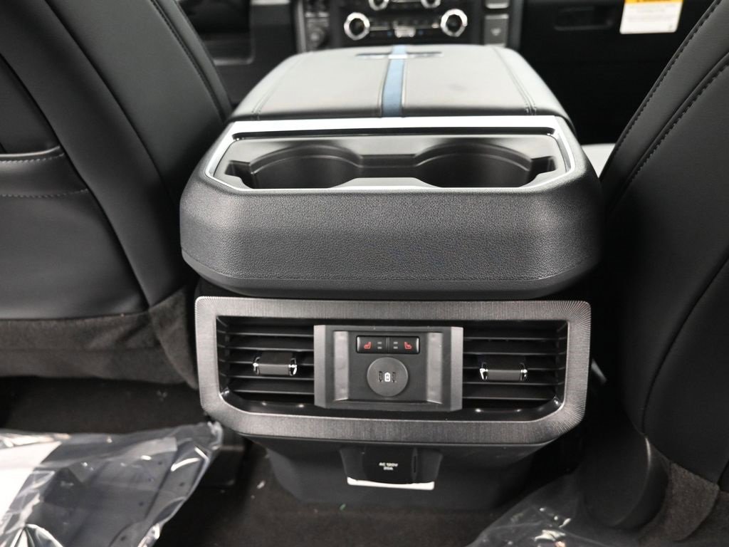 New 2026 Ford F450 Platinum image 16