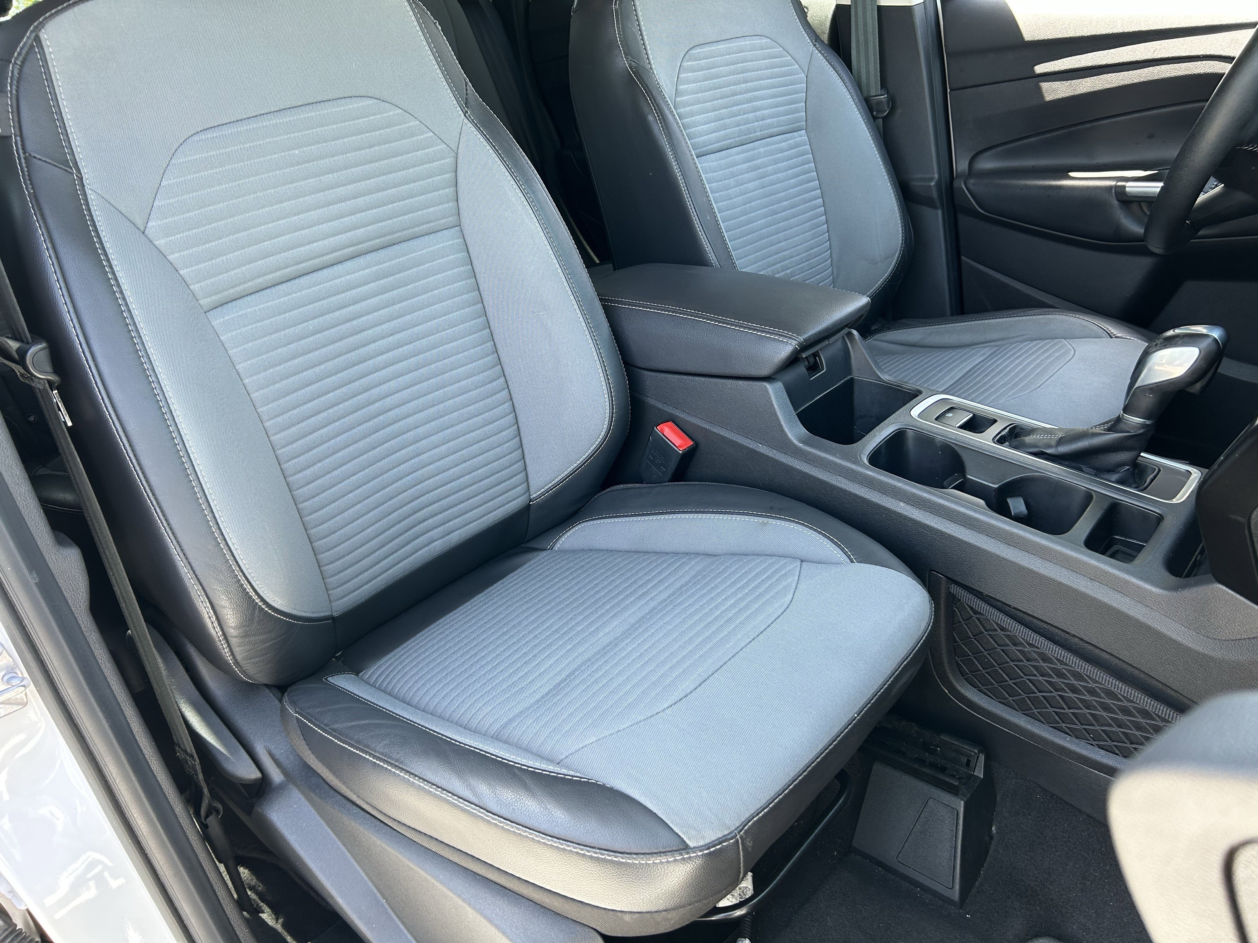 Used 2019 Ford Escape SE AWD/4WD image 8