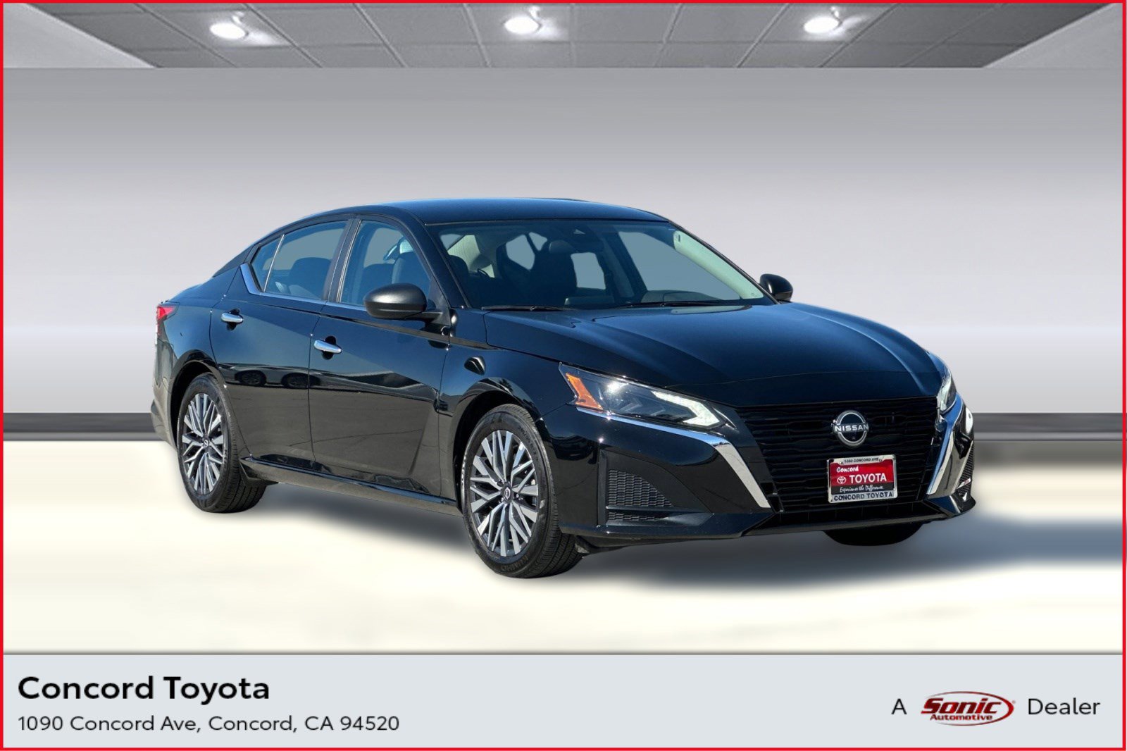 Used 2025 Nissan Altima 2.5 SV image 1