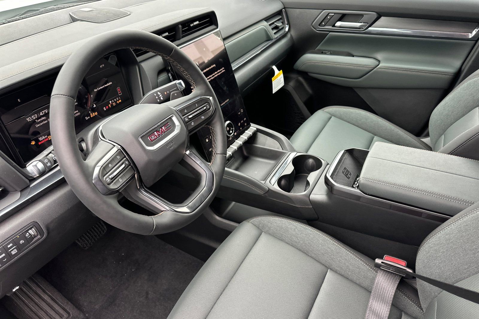 New 2026 GMC Terrain AT4 image 8