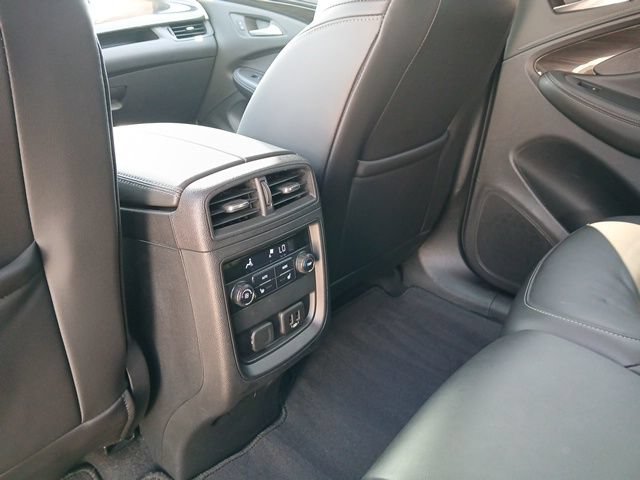 Certified 2020 Buick Envision Essence AWD/4WD image 18