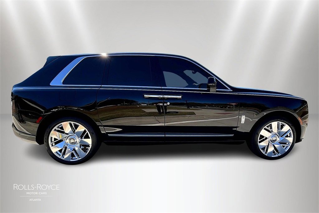New 2026 Rolls-Royce Cullinan image 13