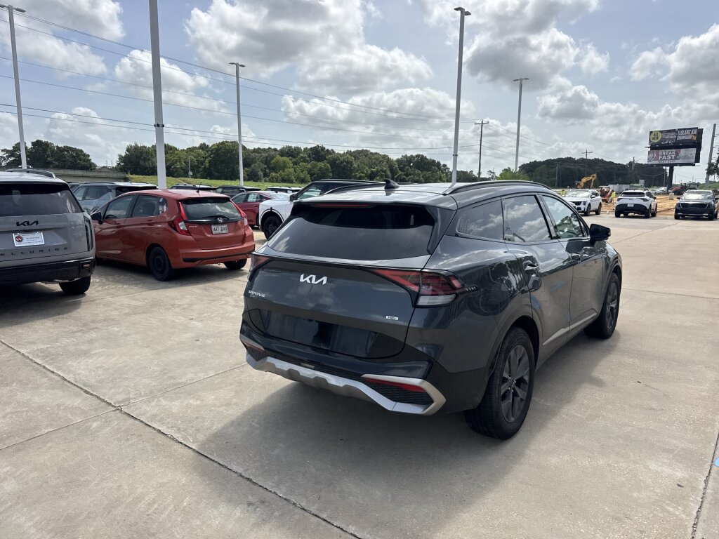 Certified 2024 Kia Sportage SX Prestige AWD/4WD image 23