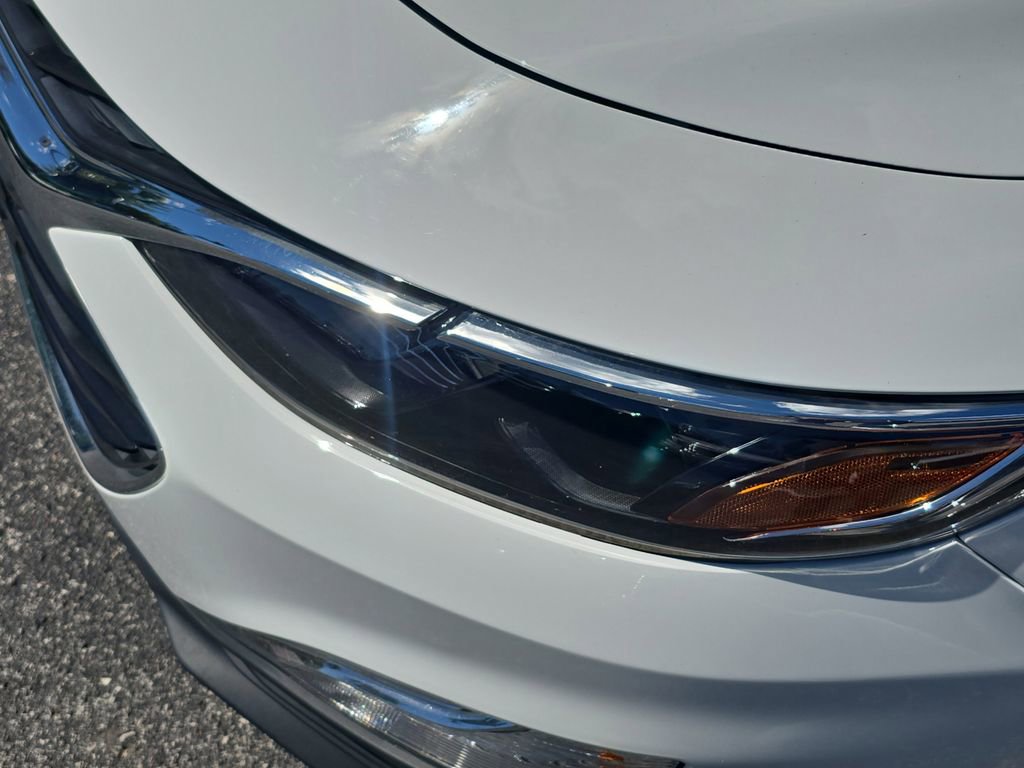 Used 2022 Chevrolet Malibu RS image 11