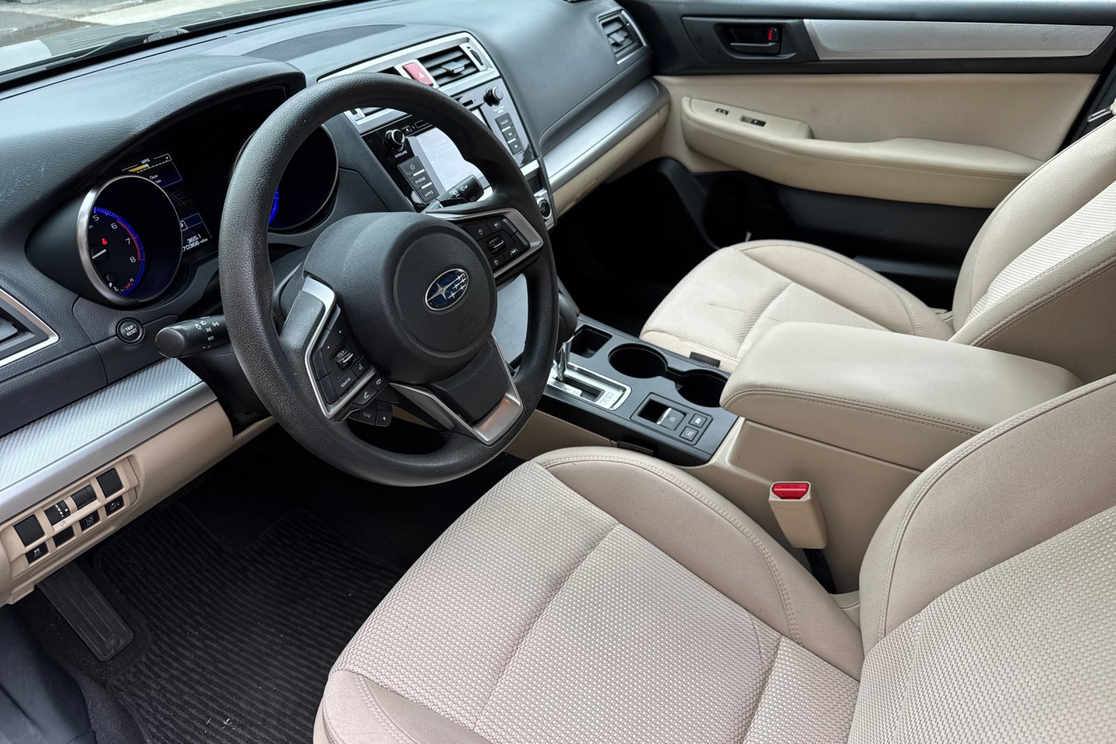 Used 2019 Subaru Outback 2.5i AWD/4WD image 10