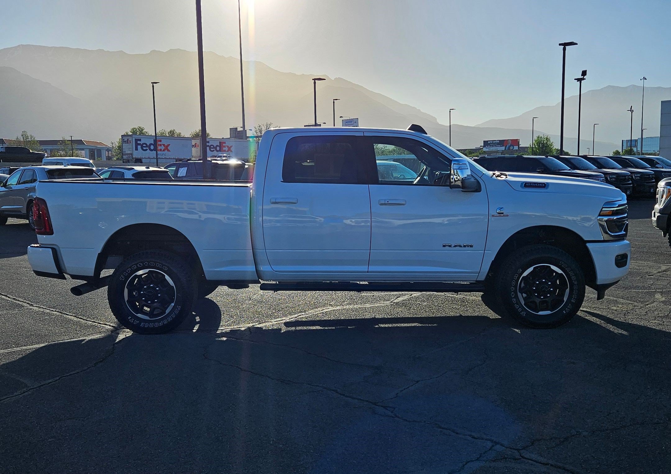 Used 2025 RAM 2500 Laramie AWD/4WD image 2
