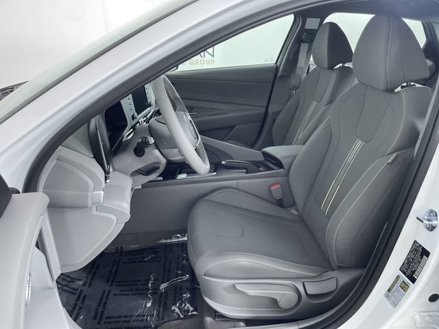 New 2026 Hyundai Elantra Sport FWD image 18