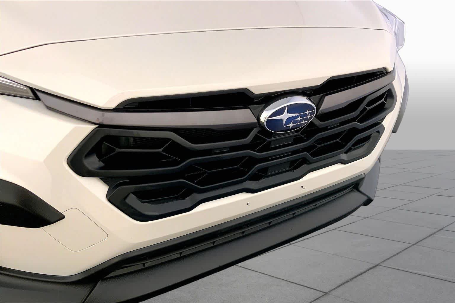 Used 2024 Subaru Crosstrek 2.5i Limited AWD/4WD image 32