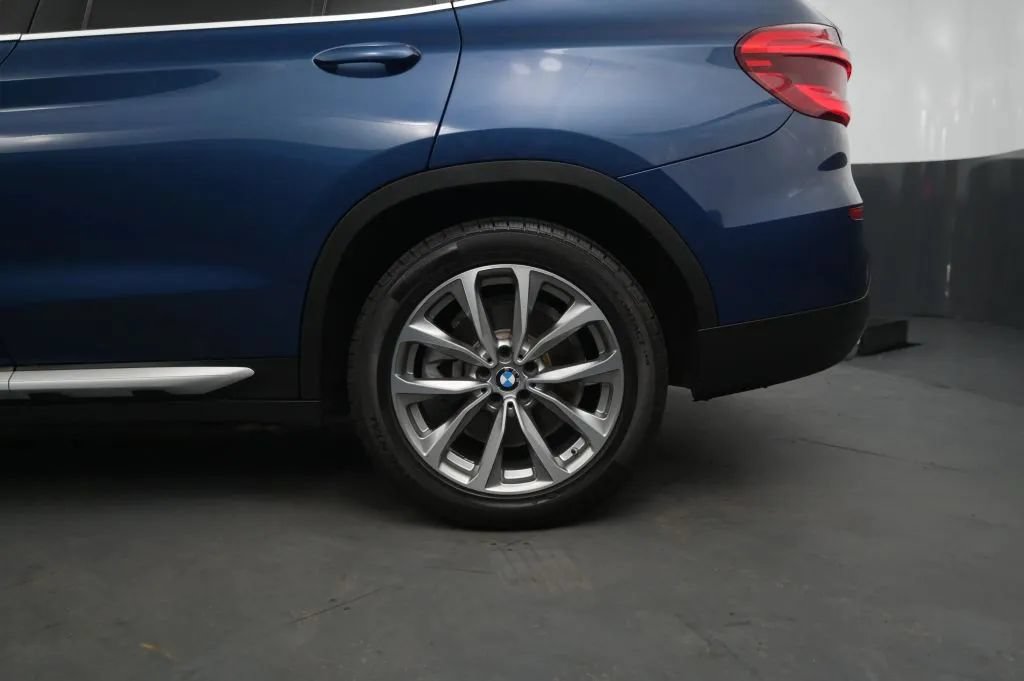 Used 2018 BMW X3 xDrive30i AWD/4WD image 13