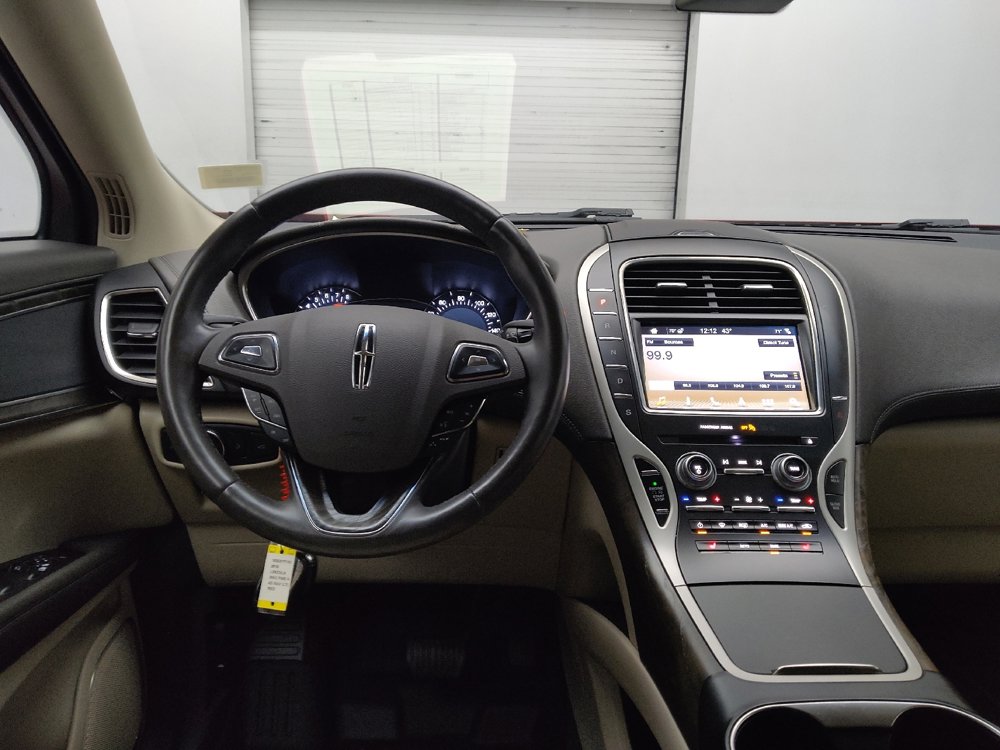 Used 2018 Lincoln MKX Select w/ Select Plus Package image 22