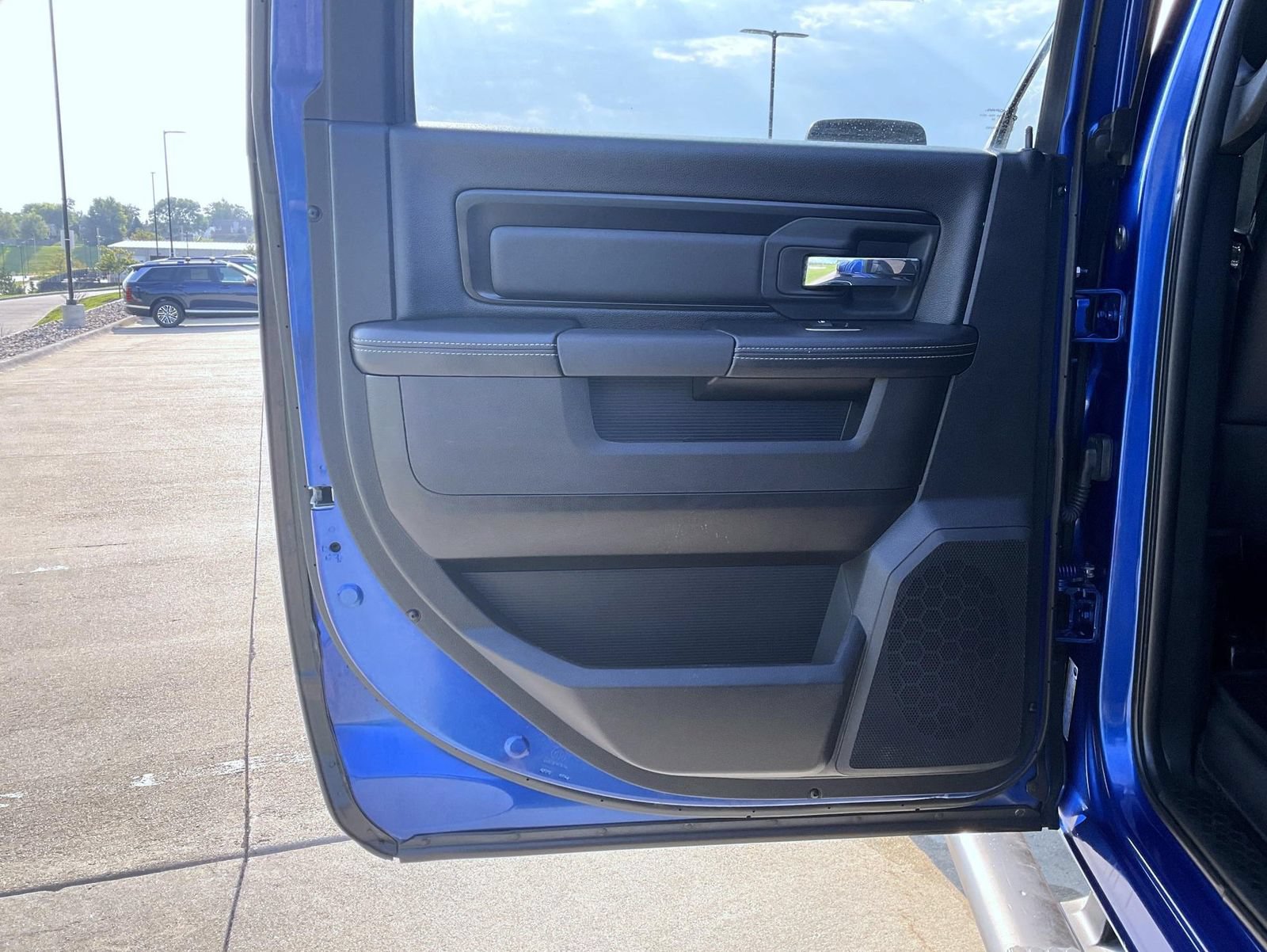 Used 2017 RAM 1500 Rebel w/ Luxury Group AWD/4WD image 18