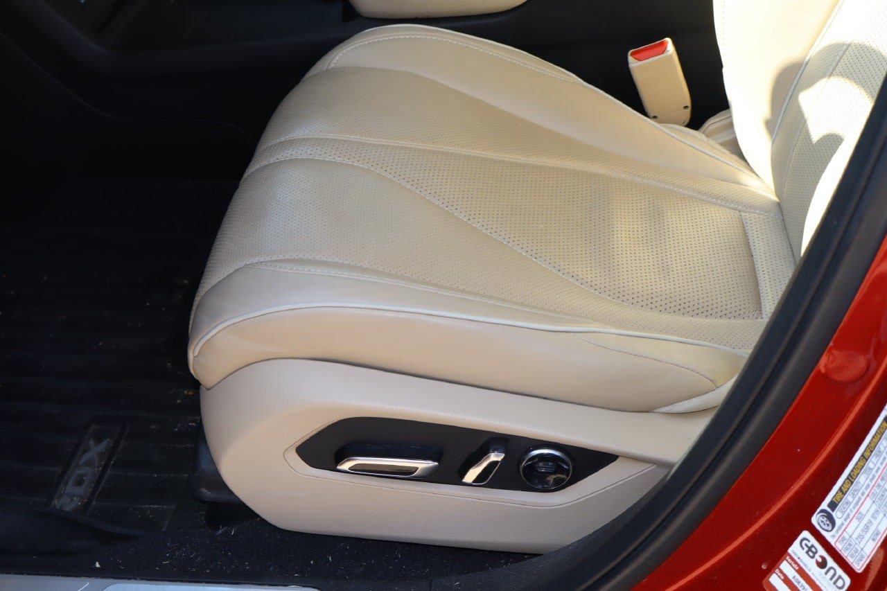 Used 2021 Acura RDX w/ Advance Package FWD image 13