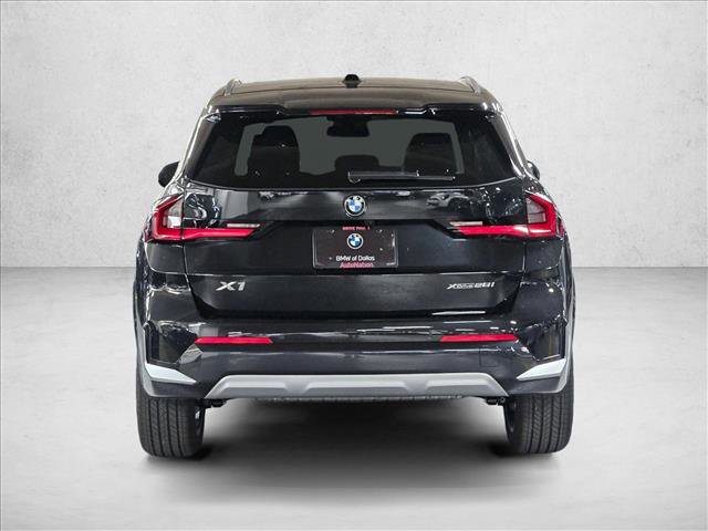 Used 2026 BMW X1 xDrive28i w/ Technology Package image 6