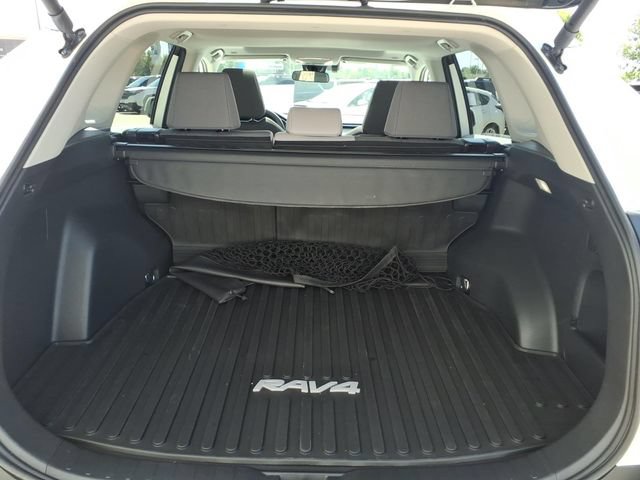 Used 2024 Toyota RAV4 XLE w/ Convenience Package AWD/4WD image 8