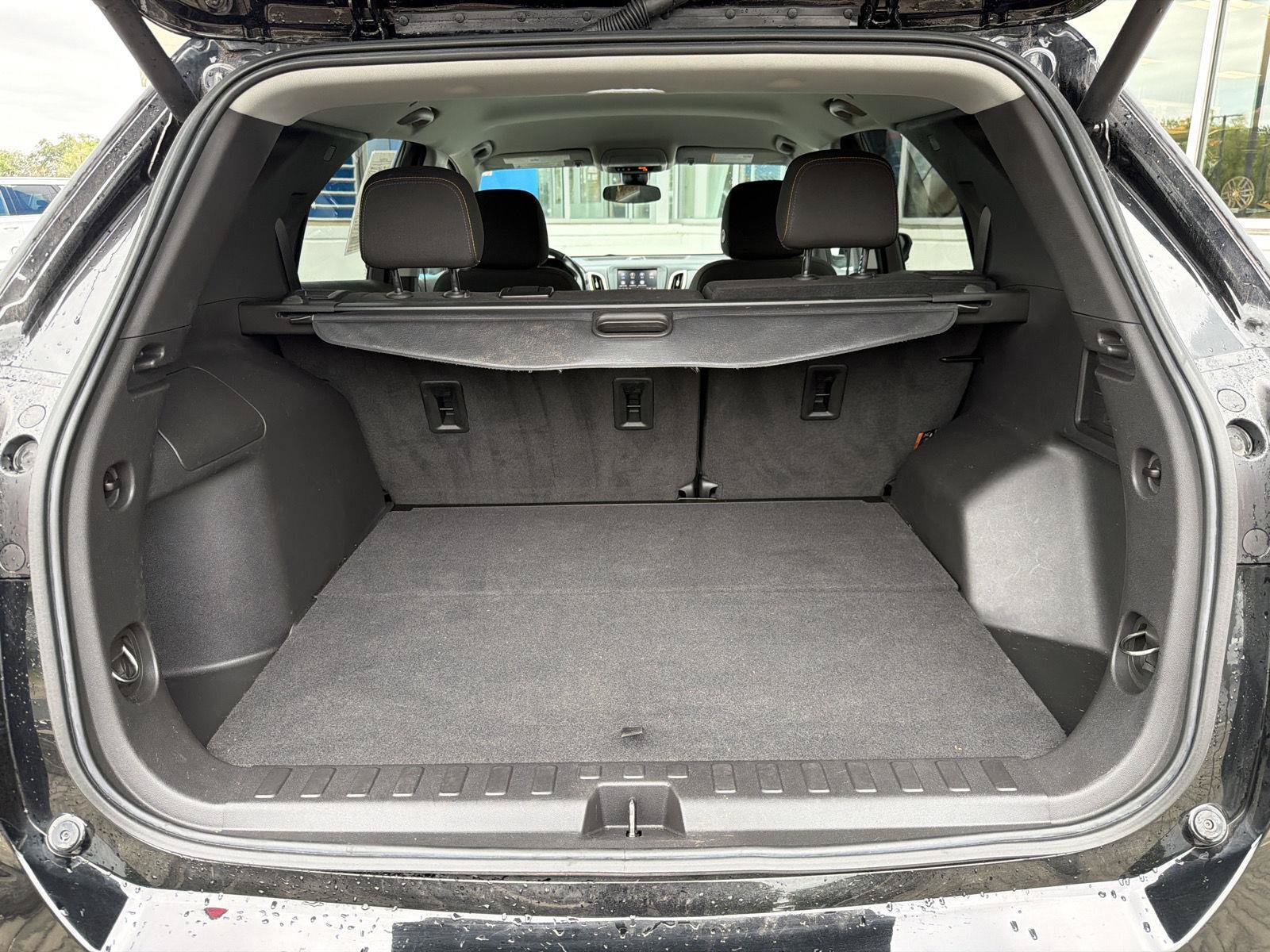 Used 2022 Chevrolet Equinox LT AWD/4WD image 39