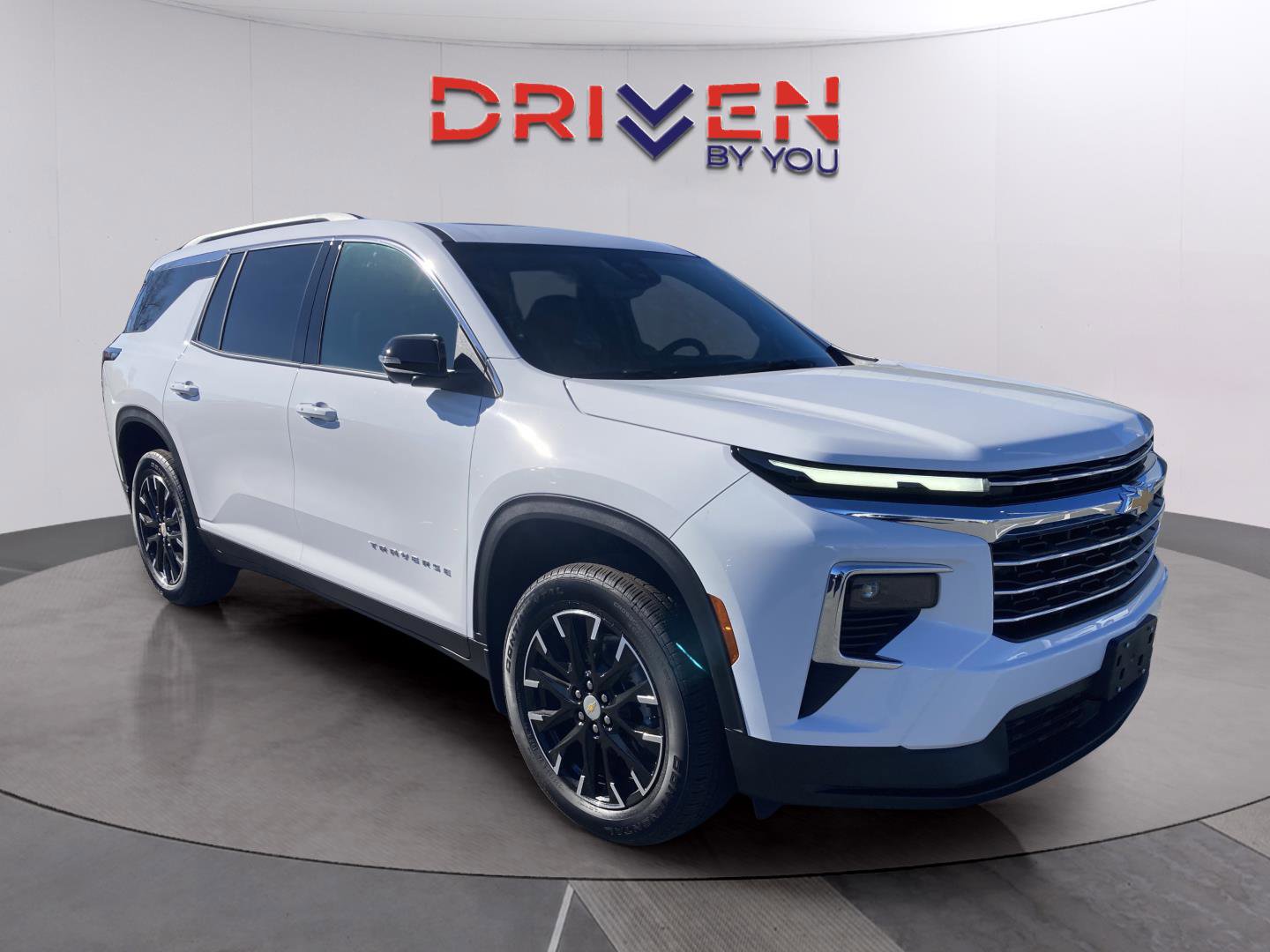 New 2026 Chevrolet Traverse LT w/ Sun and Wheel Package image 8