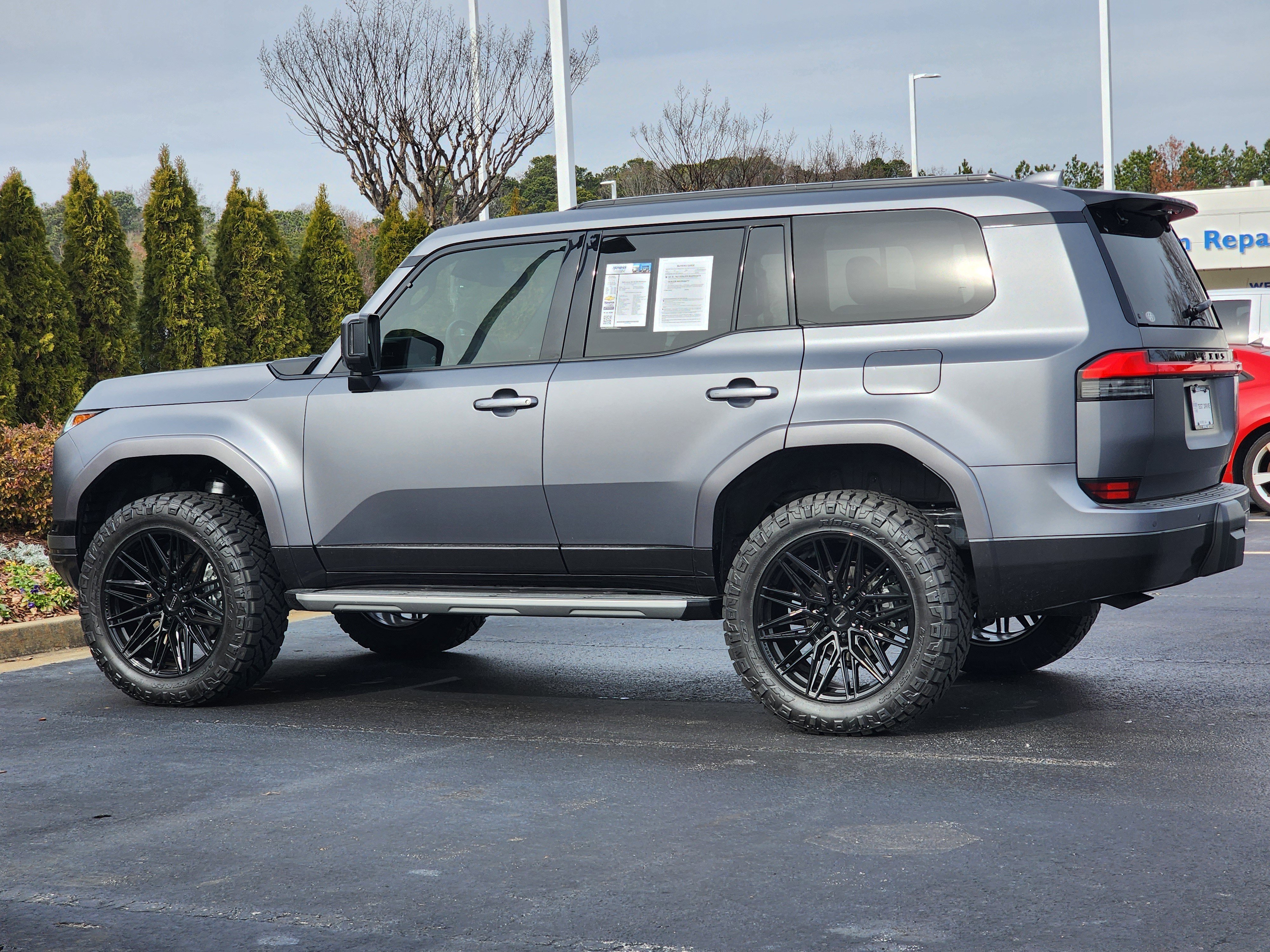 Used 2025 Lexus GX 550 w/ Cold Area Package AWD/4WD image 8