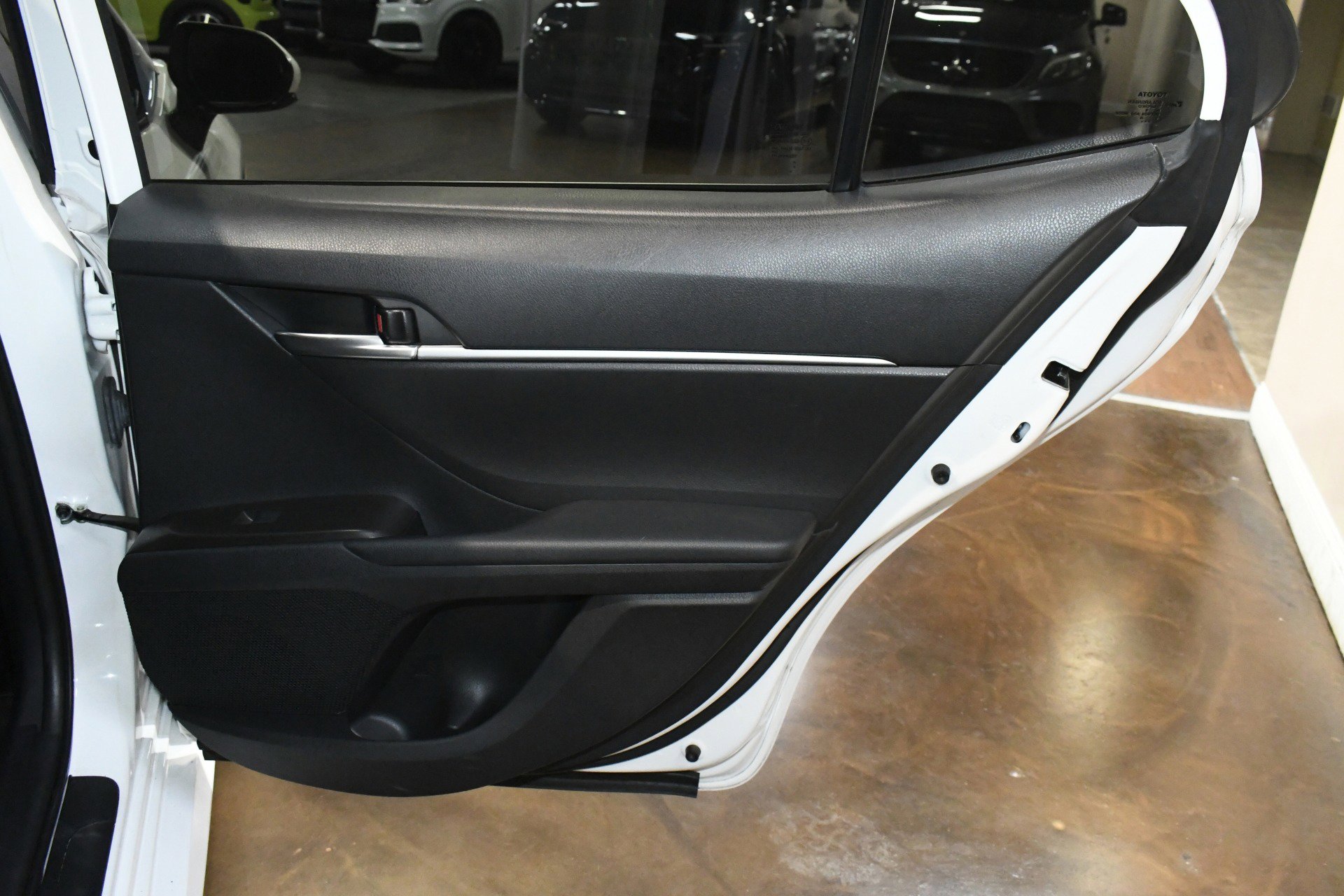 Used 2021 Toyota Camry LE image 46