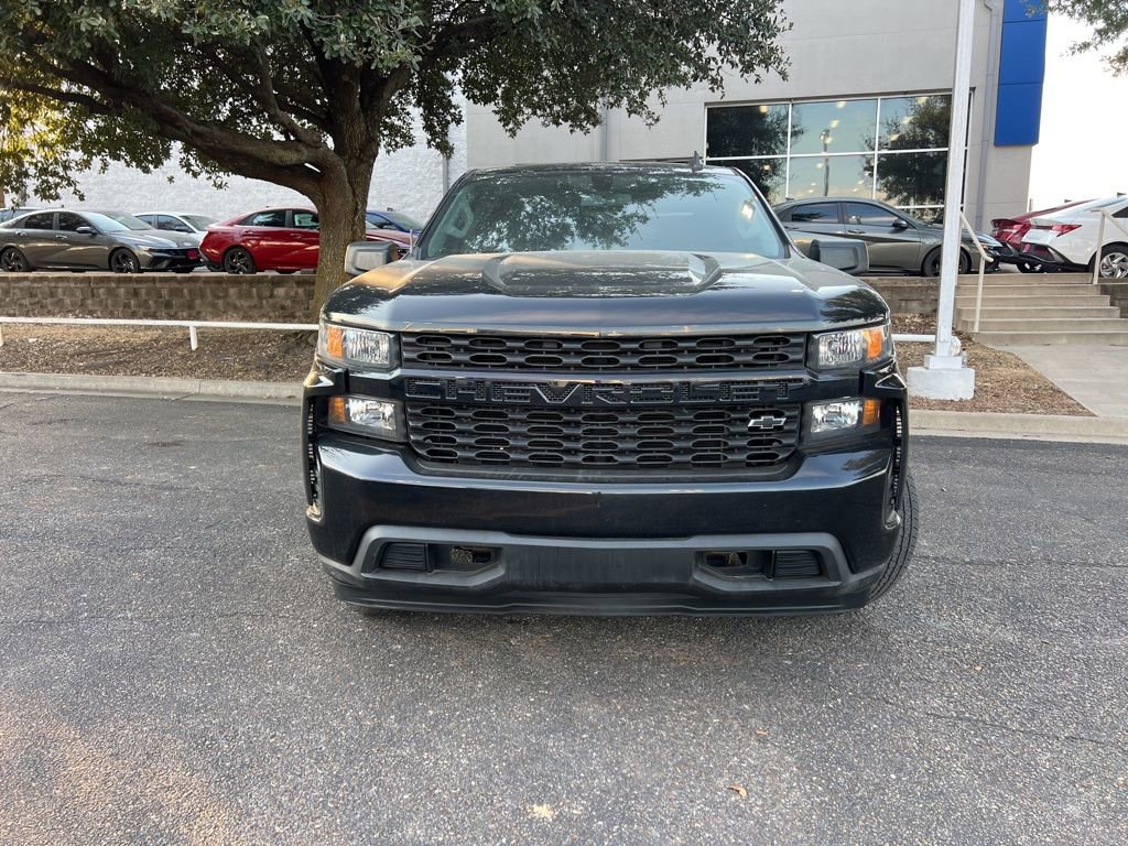 Used 2019 Chevrolet Silverado 1500 Custom w/ Infotainment Package image 2