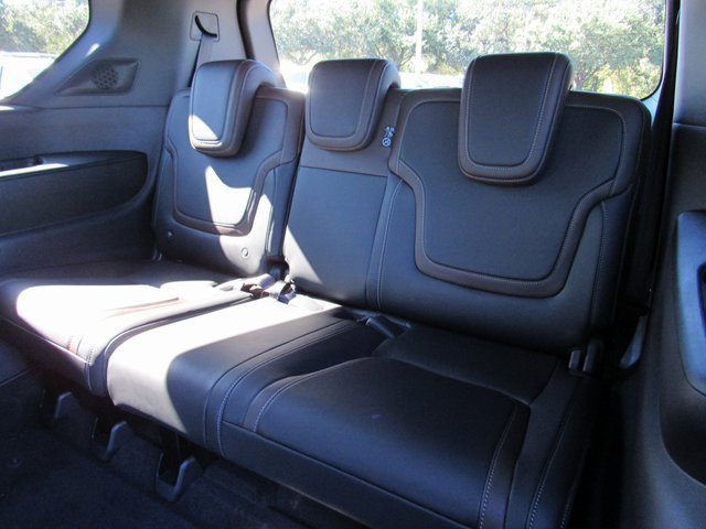 New 2026 Nissan Armada SL image 12