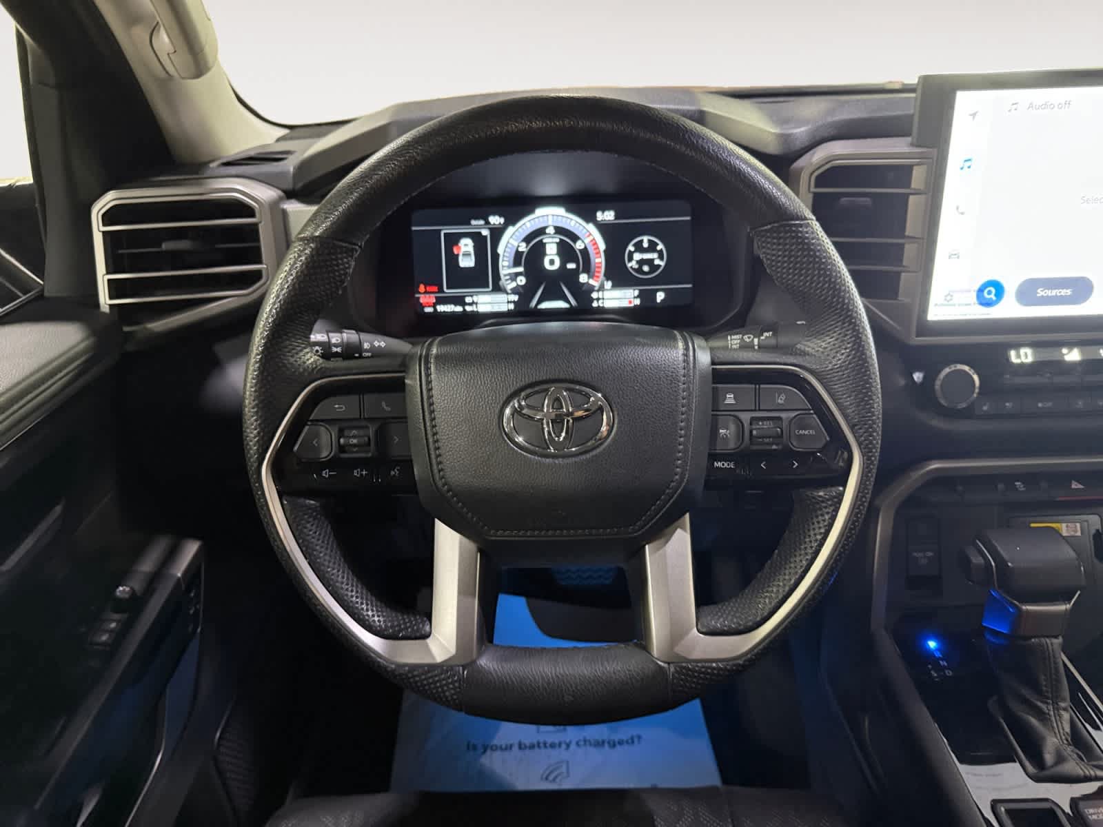 Used 2024 Toyota Tundra Limited w/ Power Package AWD/4WD image 19