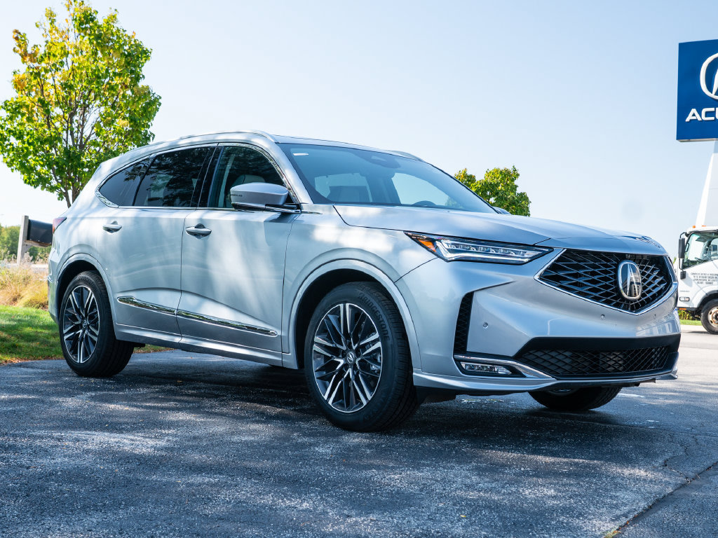New 2026 Acura MDX w/ Advance Package AWD/4WD image 2
