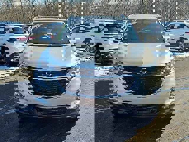 Used 2021 Chevrolet Equinox LT image 16