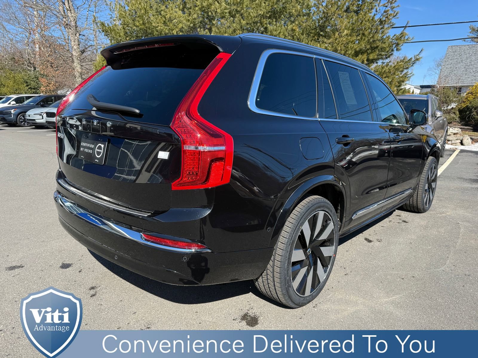 Certified 2023 Volvo XC90 T8 Ultimate w/ Protection Package Premier image 8