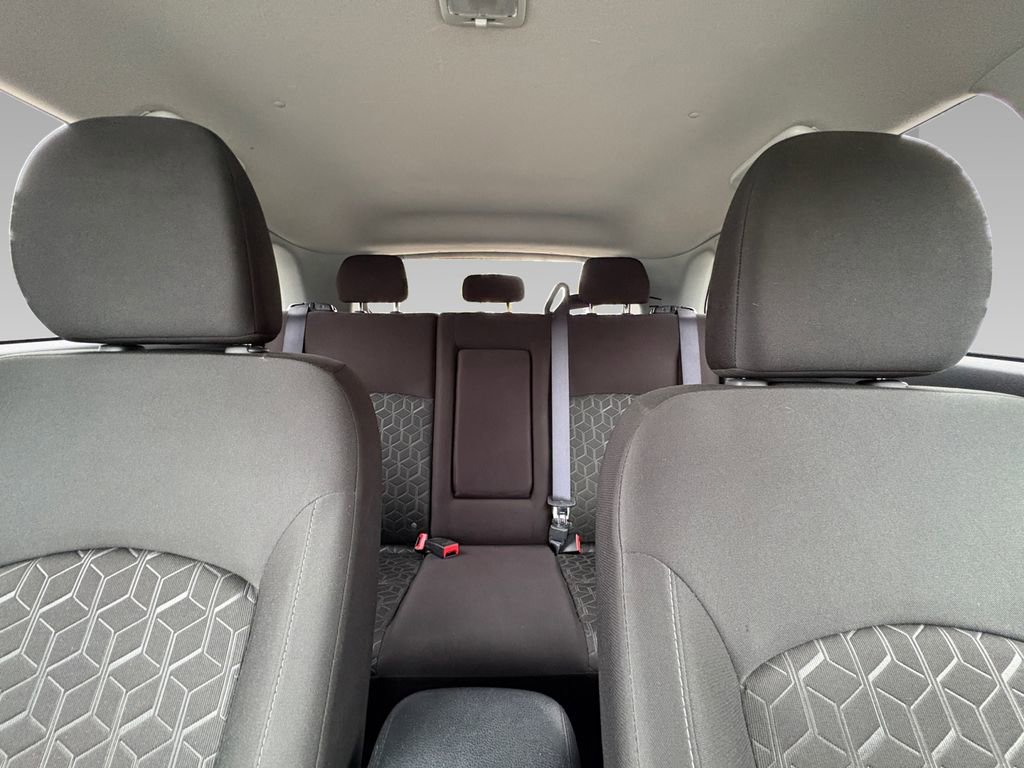 Used 2024 Mitsubishi Outlander Sport image 2