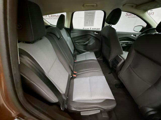 Used 2017 Ford Escape SE w/ Equipment Group 201A FWD image 26