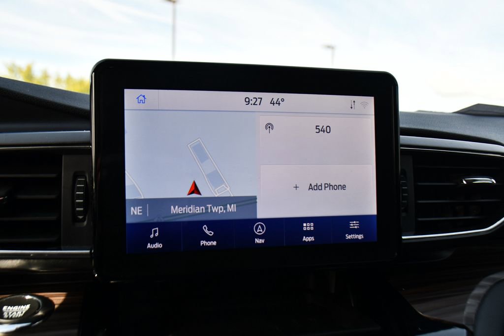 Used 2024 Ford Explorer Limited AWD/4WD image 33