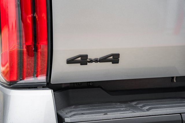 Used 2025 Toyota Tundra Limited image 9