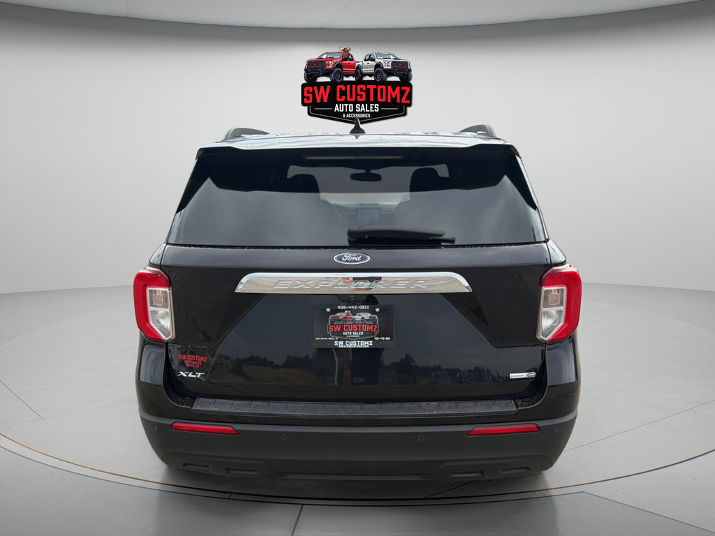 Used 2020 Ford Explorer XLT AWD/4WD image 4
