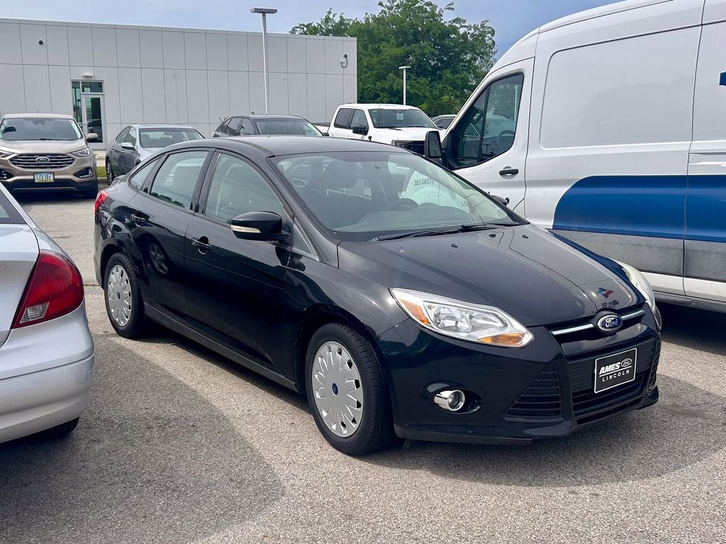 Used 2012 Ford Focus SE FWD image 3