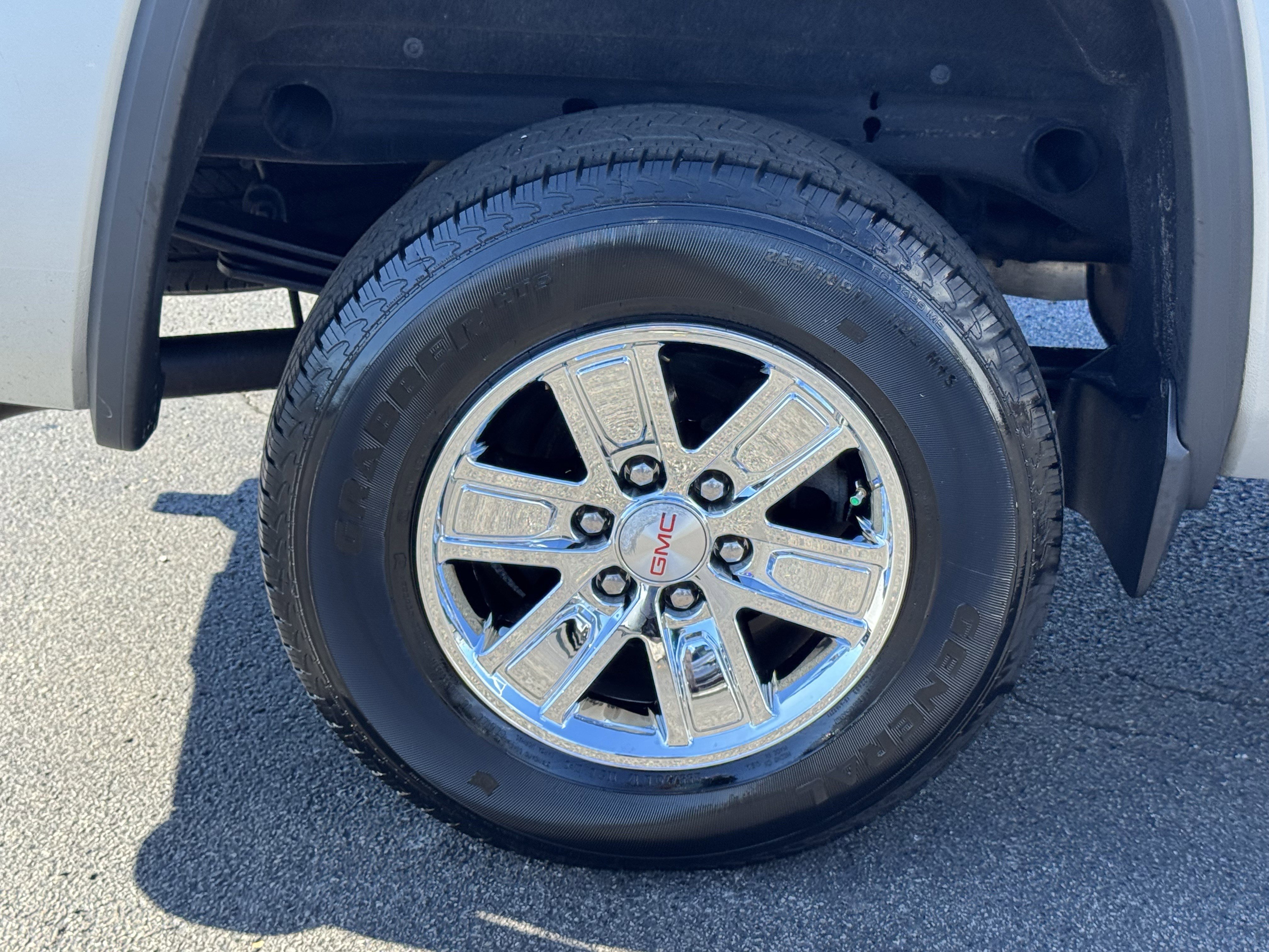 Used 2015 GMC Sierra 1500 SLE w/ SLE Value Package image 37