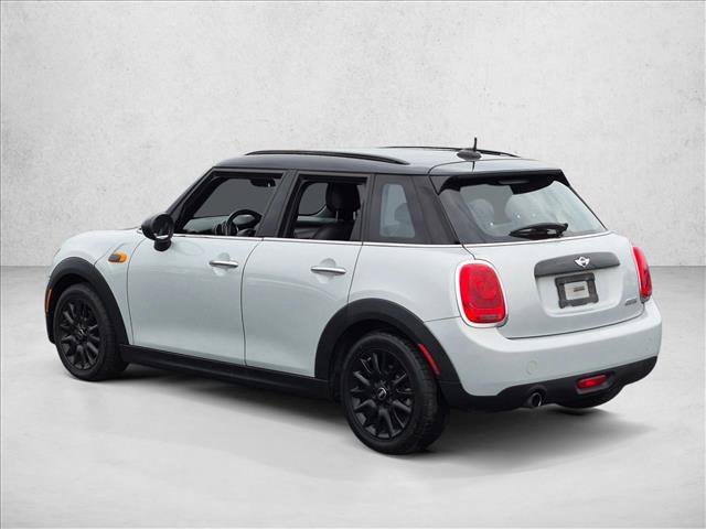 Used 2016 MINI Cooper 4-Door Hardtop FWD image 7