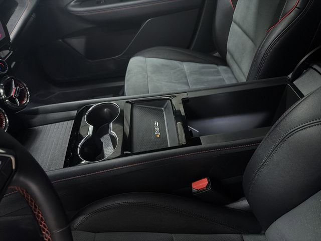 Certified 2025 Chevrolet Blazer EV RS AWD/4WD image 23