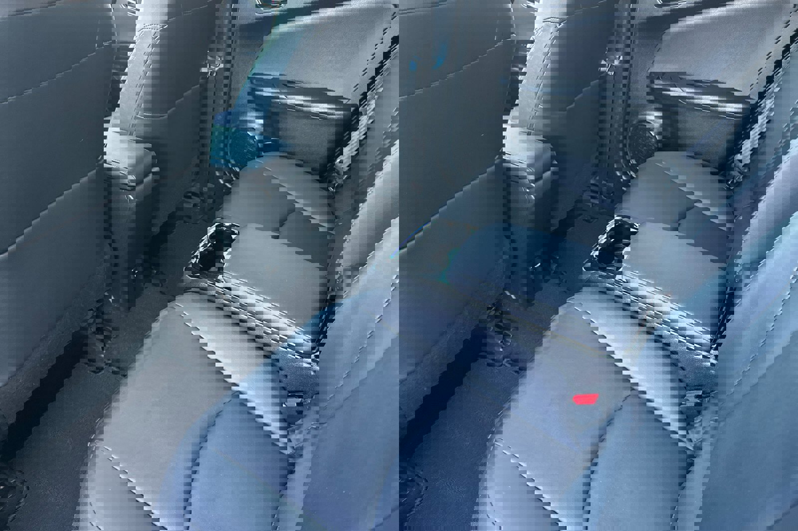 Certified 2019 Toyota Prius Prime Advanced w/ Preferred Accessory Package image 12