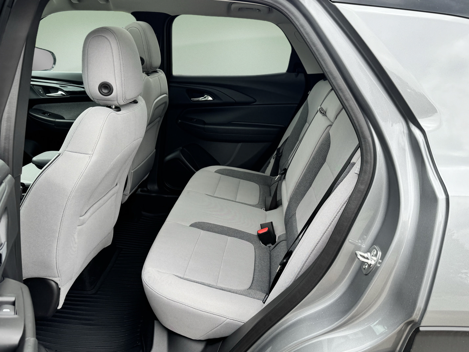 New 2026 Chevrolet TrailBlazer LT w/ Convenience Package FWD image 19