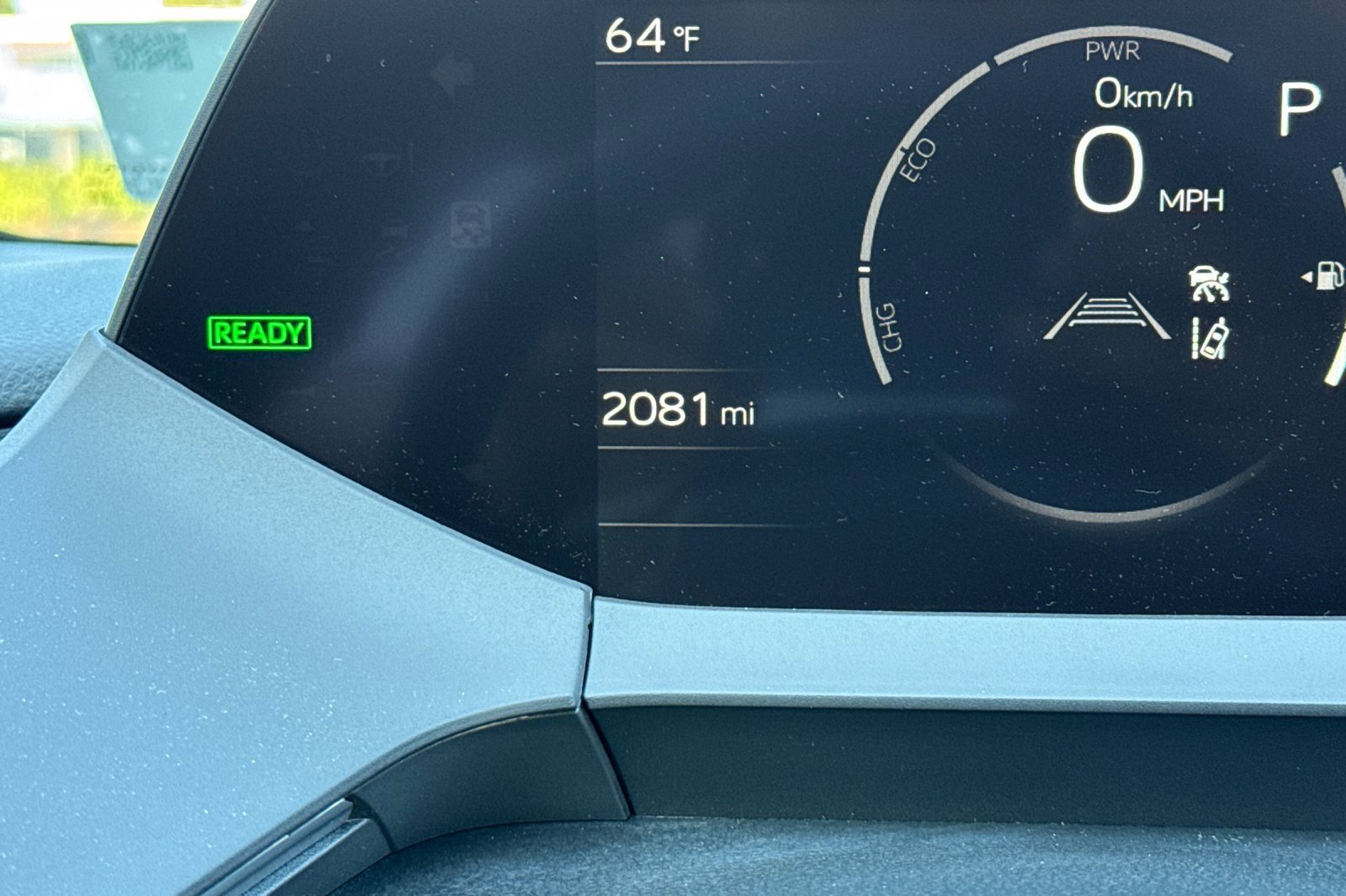 Certified 2025 Toyota Prius LE image 30