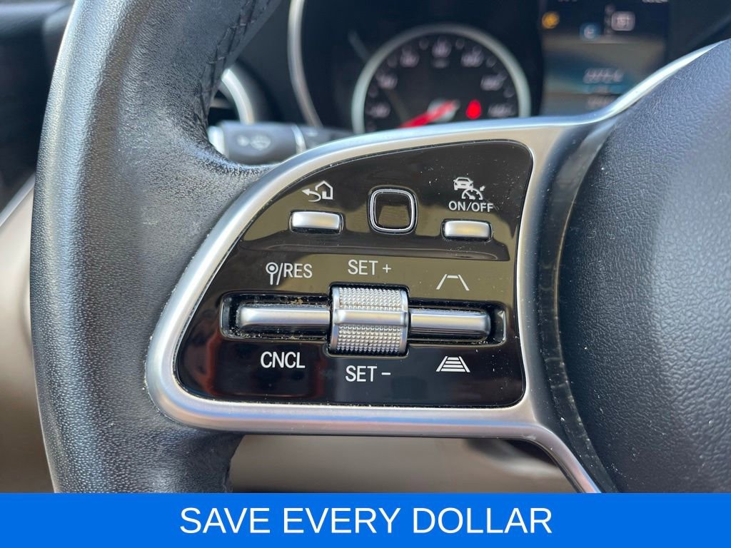 Used 2020 Mercedes-Benz GLC 300 image 18