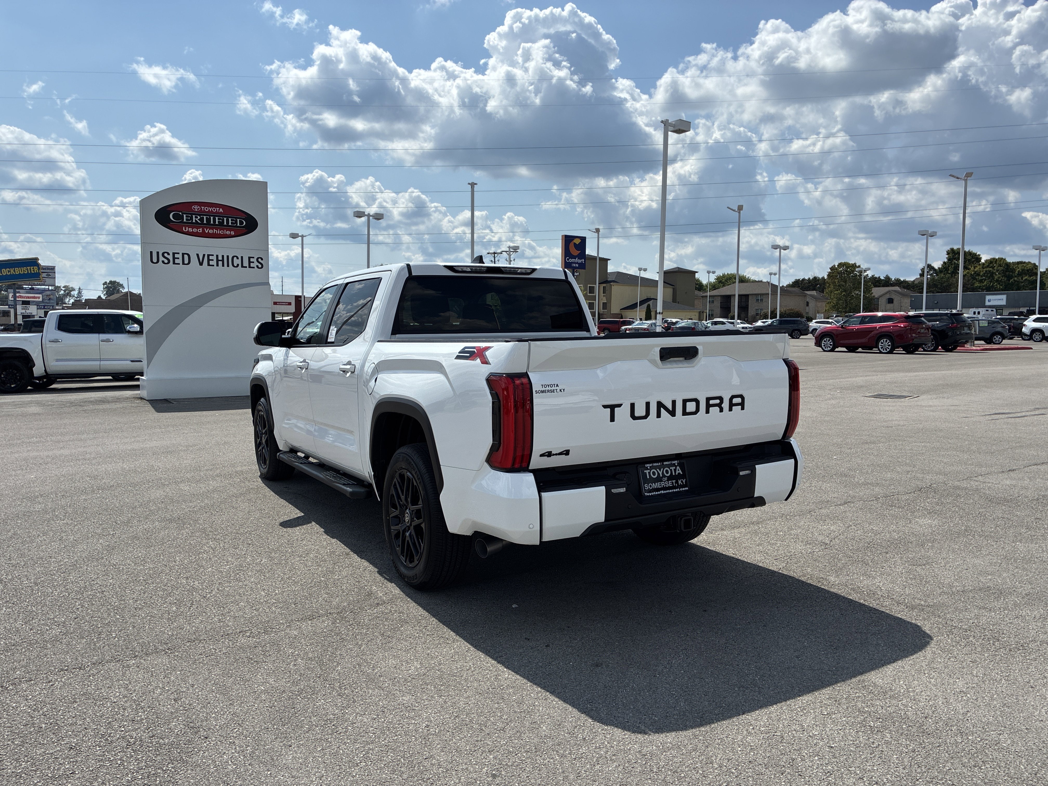 New 2026 Toyota Tundra SR5 image 5