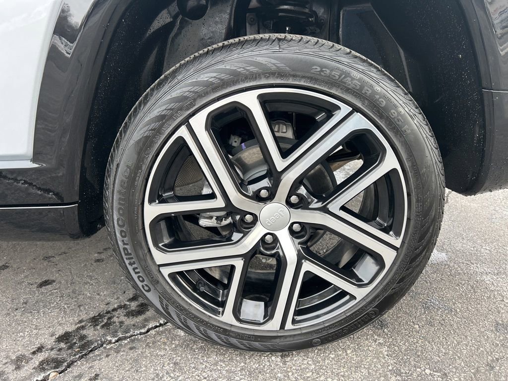 Used 2024 Jeep Compass Limited w/ Elite Group image 40