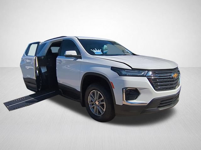 Used 2023 Chevrolet Traverse LT FWD image 39